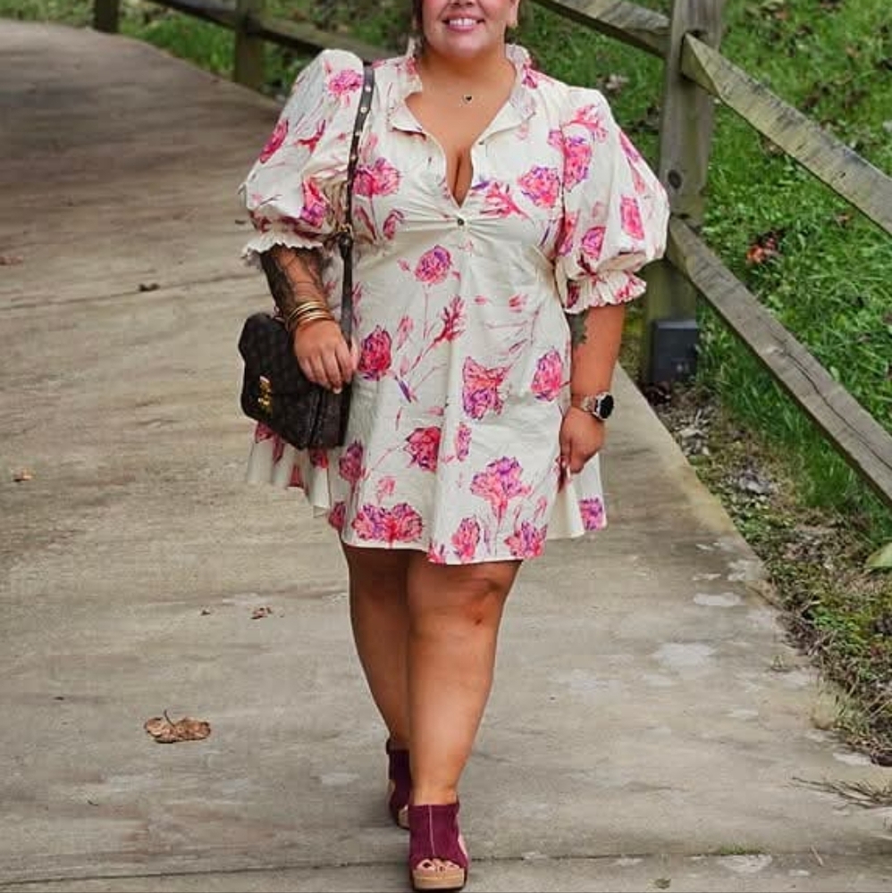 Entro dress cream/floral size XL